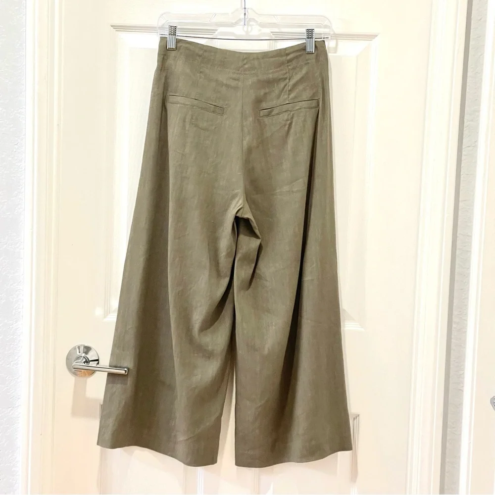 Aritzia Babaton High Waisted Collete Pants Size 4